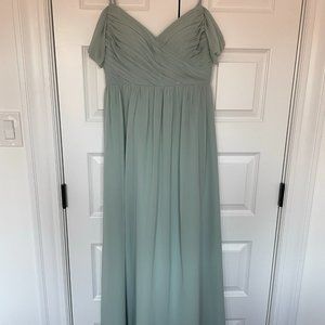Revelry Lily Chiffon Dress: Mint Green Size 6